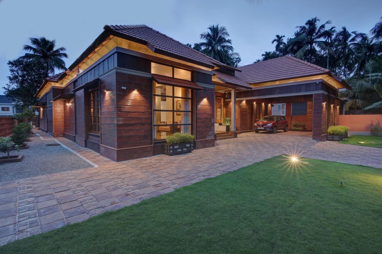 Home built with SEV clay roof tiles and blocks